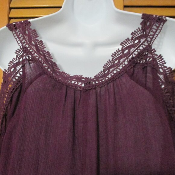 Charlotte Russe NEW top purple Whimsy Goth feminine lace open shoulder size XL - Picture 9 of 9